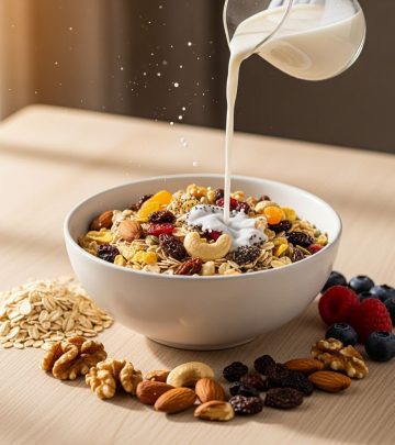Discover the versatility and health benefits of homemade muesli for a nutritious breakfast